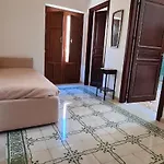 Voltamare Apartment *